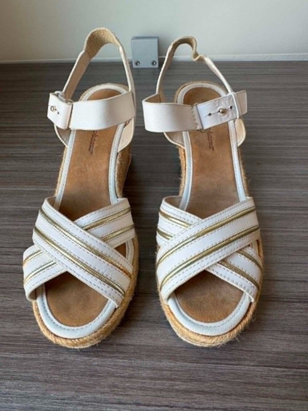 Tommy Bahama Naira Wedge Sandals Size 9 $150 - Picture 7 of 14